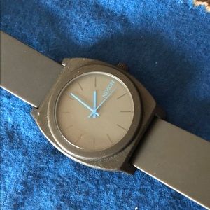 Nixon watch